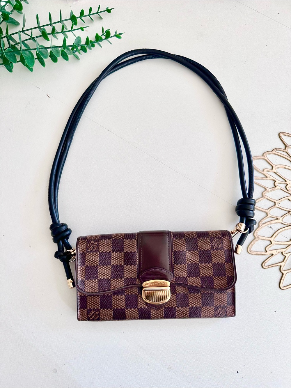 Louis Vuitton Damier Ebene Clutch Wallet